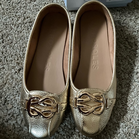 Aerosoles Big Bet Gold Metallic Ballet Flat 7.5 - Picture 2 of 5